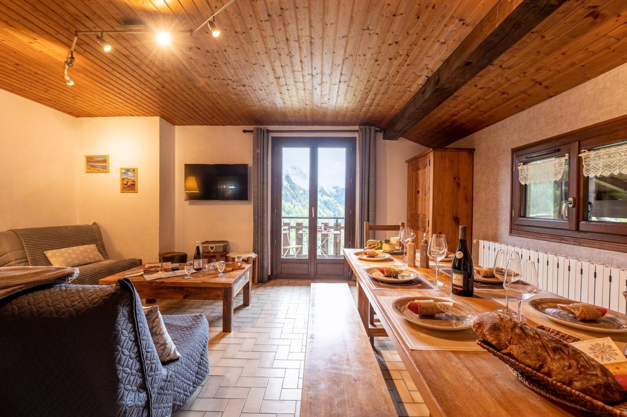 Le Grand Nant Apartment